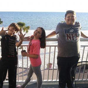 Meet your Posher, Gary